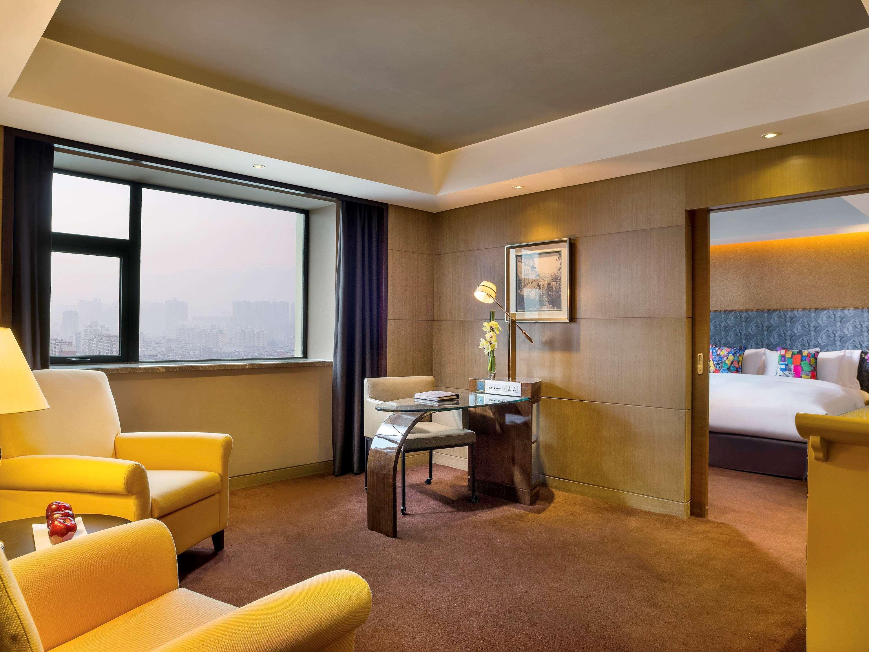 Sofitel Zhengzhou International Otel Dış mekan fotoğraf