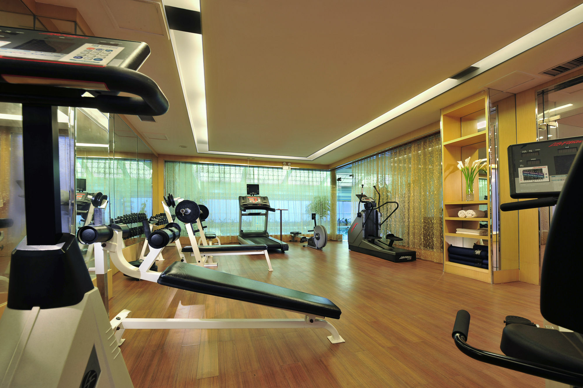 Sofitel Zhengzhou International Otel Dış mekan fotoğraf
